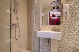 Salle de Bain Chambre Superieure 