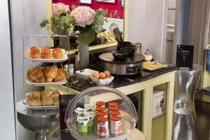 Breakfast hotel sorbonne